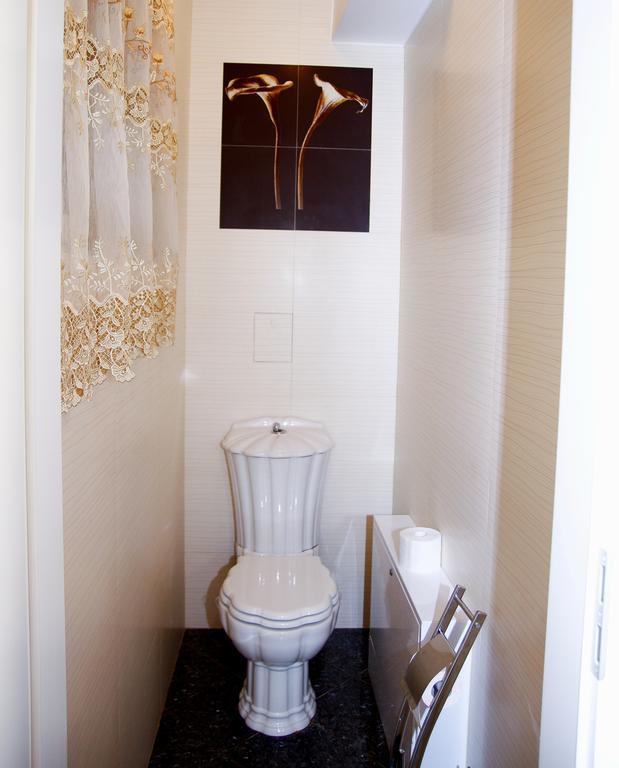 Club 218 Wellness Petra Apartman Siófok Buitenkant foto
